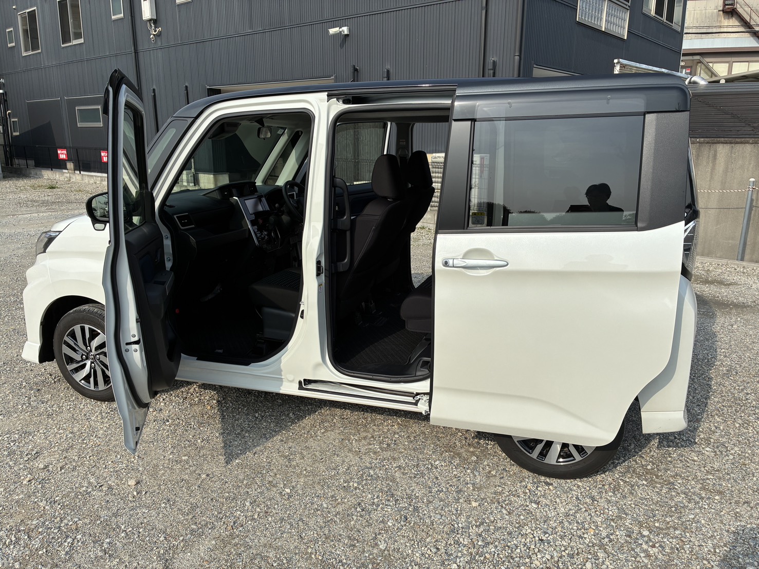 トヨタ ルーミー 1.0 カスタム G