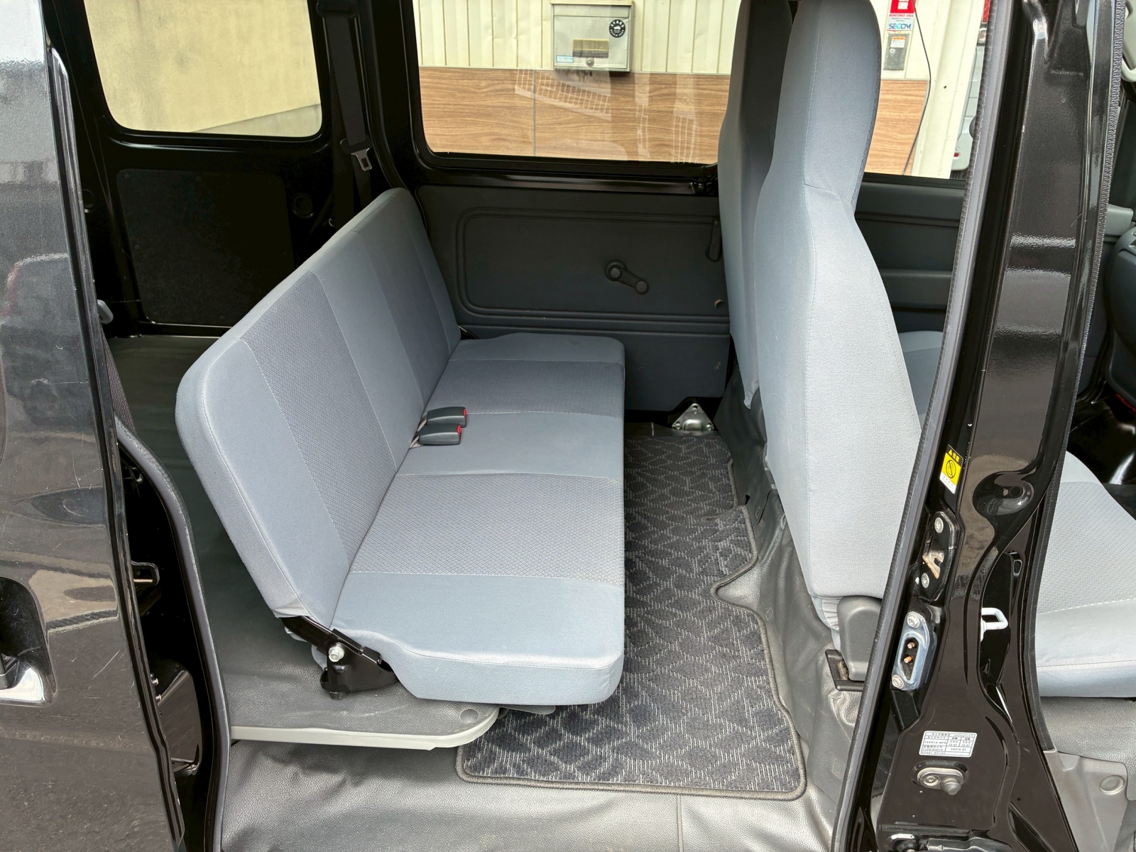 トヨタ ピクシスバン 660 デラックス